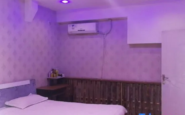 Wenxin Hotel, Luohe
