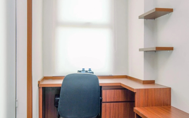 Fancy And Nice Studio Apartment At Transpark Cibubur