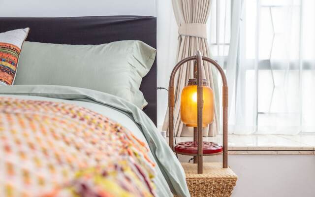 Locals Boutique Apartment Qianshan No.14
