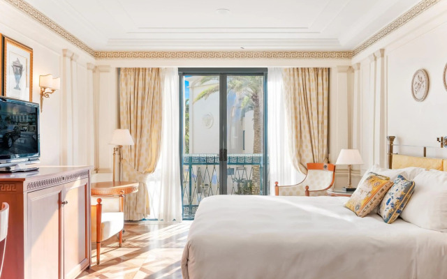 Imperial Hotel Gold Coast