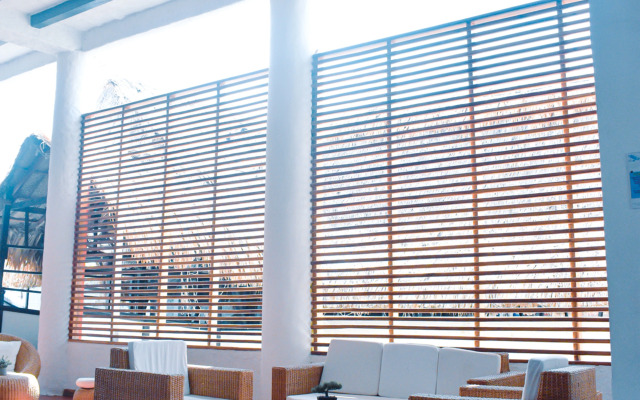 Hotel Sansiraka Suites By GEH Suites