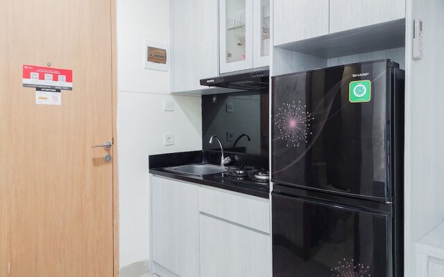 Homey And Restful Studio Apartment B Residence