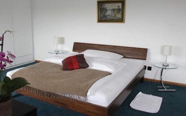 Archie's guesthouse B&B