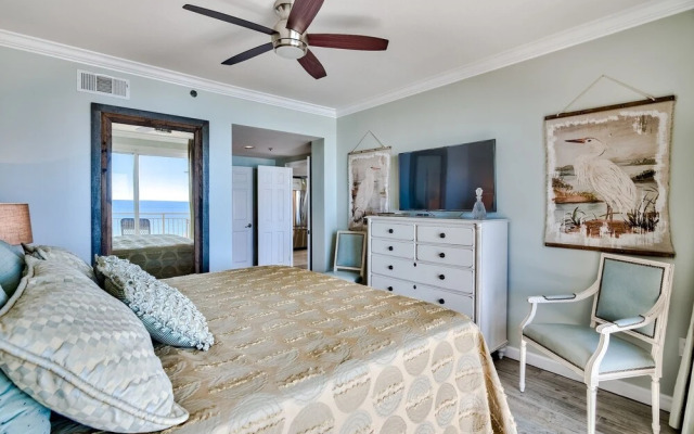 Sterling Palace Water Views Private Beach Access