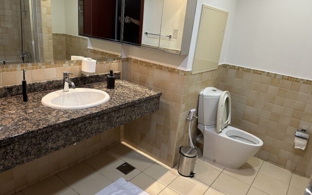Moonlight Hostel JBR