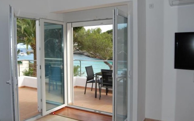 Apartment - 2 Bedrooms with Pool and Sea views - 104919