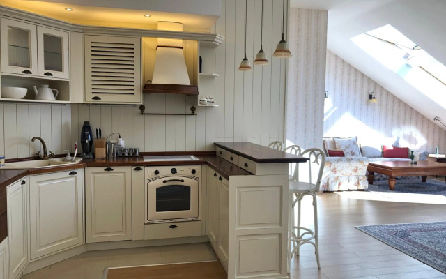 LAVISH PENTHOUSE - 2 en-suite bedrooms & SPA