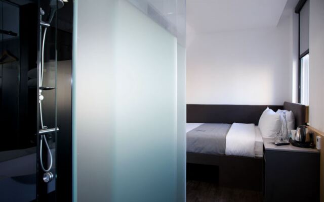 The Z Hotel City