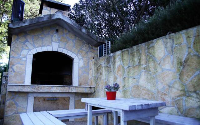 Eden - 30m From the sea - A2