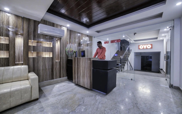 Crown Residency by OYO Rooms