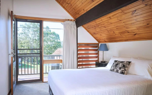Wandin Valley Estate – Guest Rooms – Rothbury