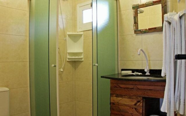 Pousada Estaleiro Village