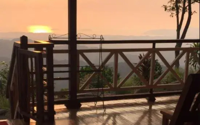 Kiansom Getaway Cabin