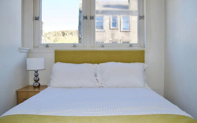 Extremely Central And Spacious Flat