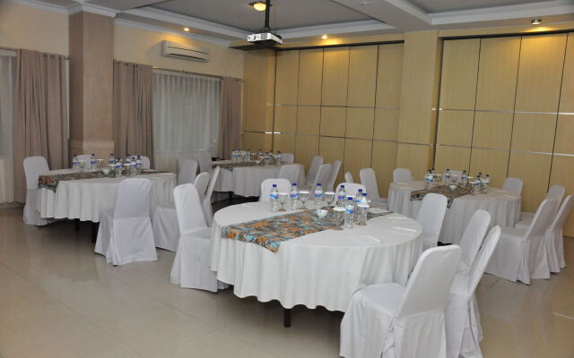 Puri Saron Hotel Denpasar