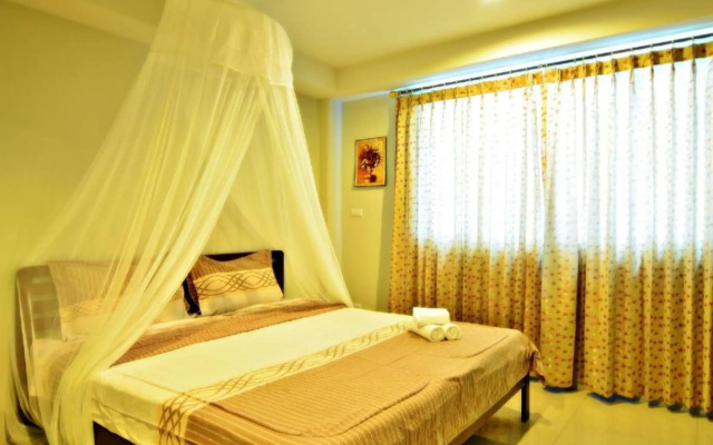 Be Rich Hotel