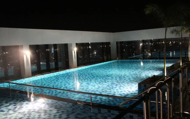 Caspia Hotel