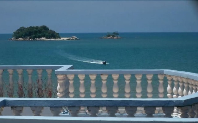 Sanctuary Resort