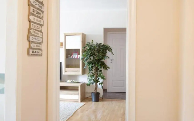 Rox Central Apartments 3