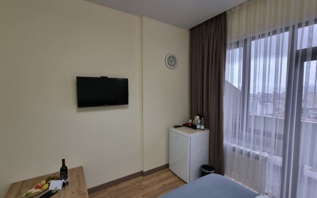 GG ApartHotel
