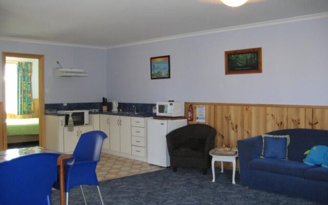 Anchor Down Cottages