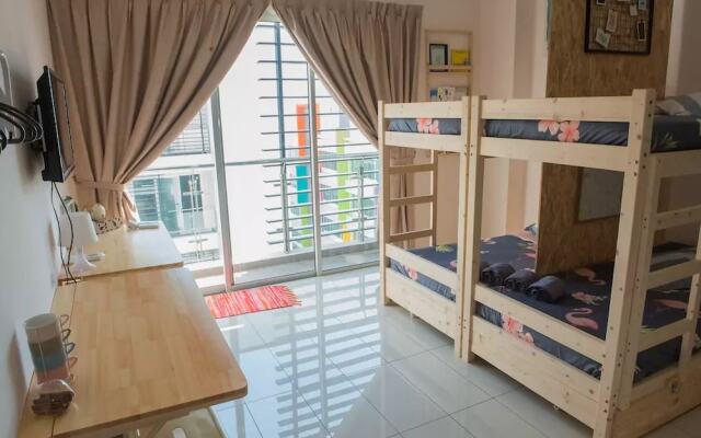 YO.OM @ Aeropod Ecohom Stay 17