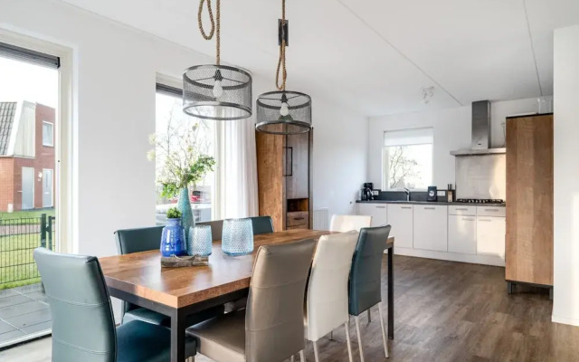 Spacious Holiday Home With Outdoor spa