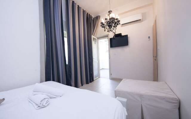 Jonathan hotel in Ben Yehuda
