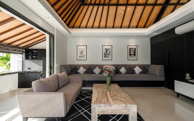 Villa Kubu Dewi Sri by Villa Finder