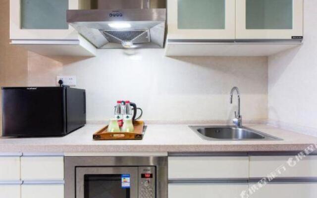 Hangzhou Caitong Center Apartment (Wujiaotian Street Gaosha Road Subway Station Branch)