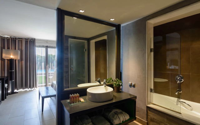Dion Palace Resort & Spa