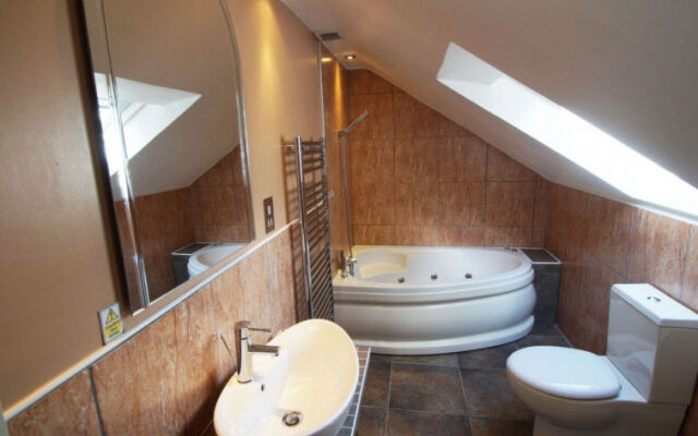 Holiday Home Bwthyn y Cwm