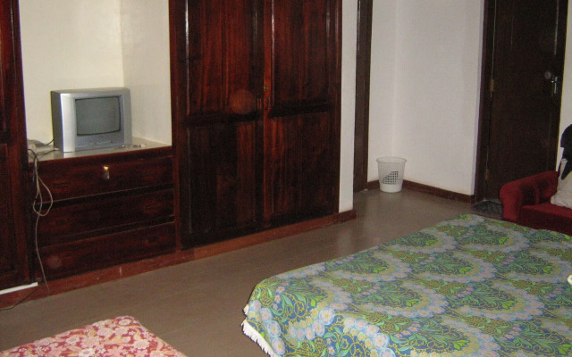 Kitolie Home and Lodge