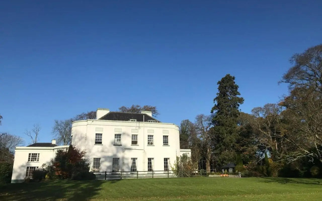 Liffey Valley House Hotel