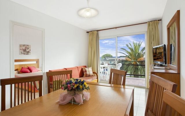 Cozy Apartment in Calella de Palafrugell With Swimming Pool