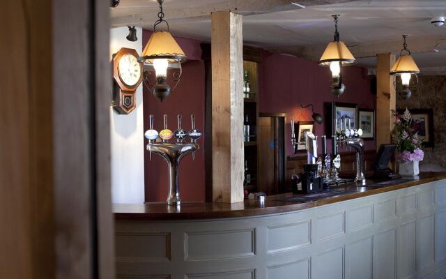 Three Crowns