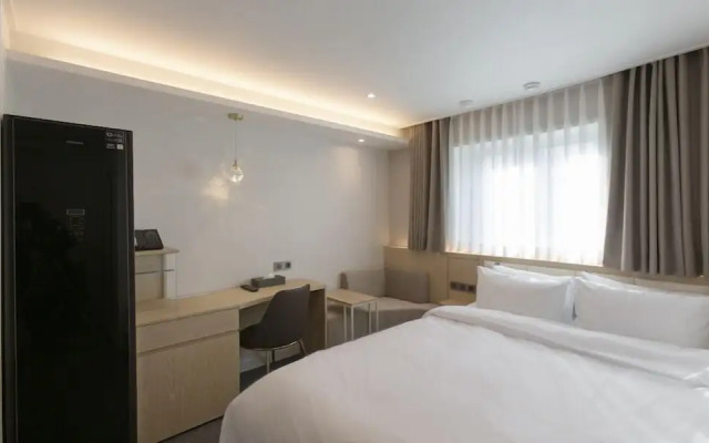 Busan Lounge 26 Hotel