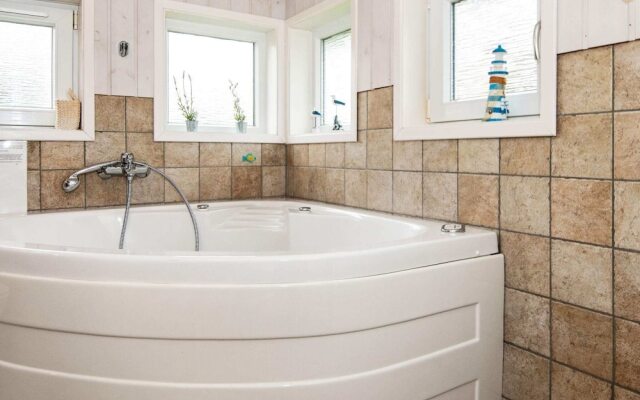 6 Person Holiday Home in Nordborg-by Traum