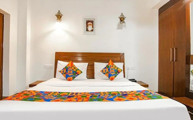 Fabhotel The Green Majestic