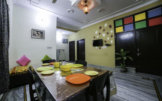 OYO Home 19921 Cosy 3BHK