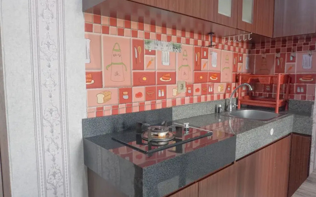 Homey And Best Deal 2Br Transpark Cibubur Apartment