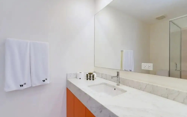 w Refined 1BR in Casco Antiguo
