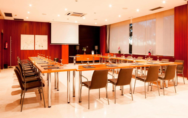 AC Hotel Sevilla Fórum by Marriott