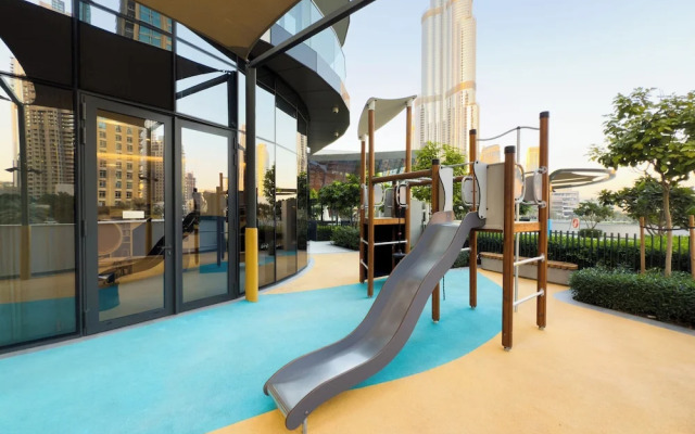 One Lux Stay Grande Signature Residences
