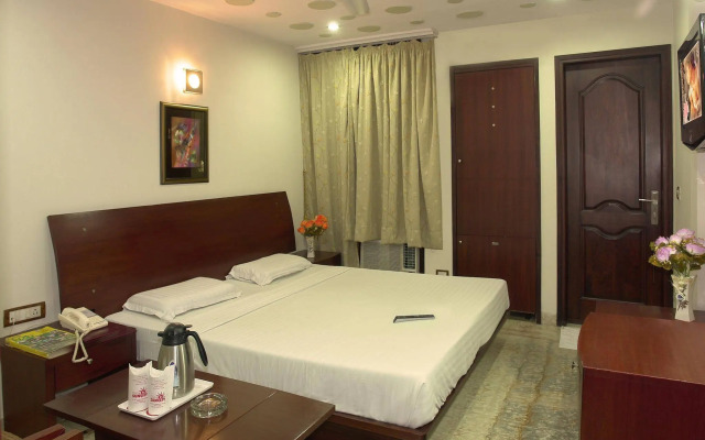 Hotel Sun City by OYO