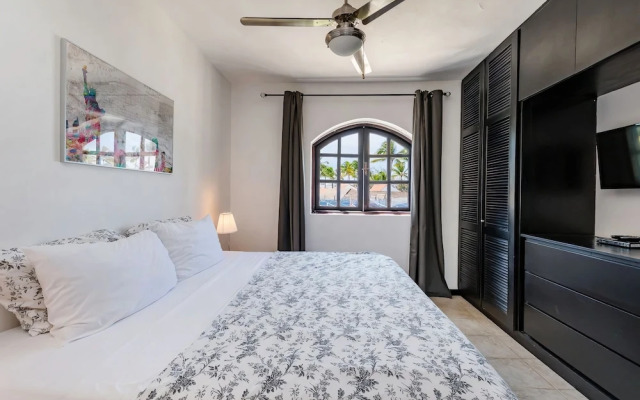 Hotel Flor del Mar Ocean Front