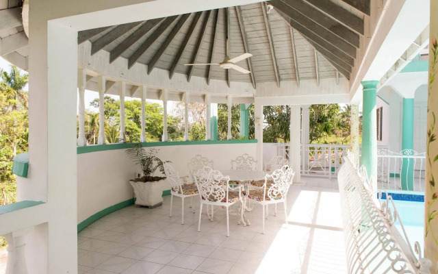 Diamond Villas and Suites
