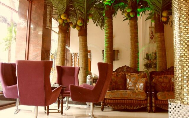 Fortune 1127 Central Hotel