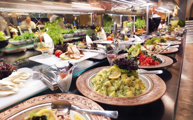 Turkiz Hotel Thalasso Centre & Marina
