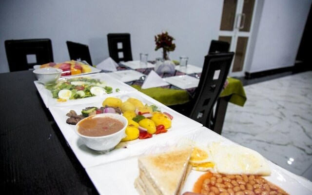 Eeyilobe Guest House